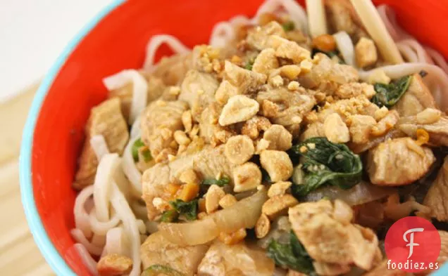 Pollo Picante con Albahaca Tailandesa