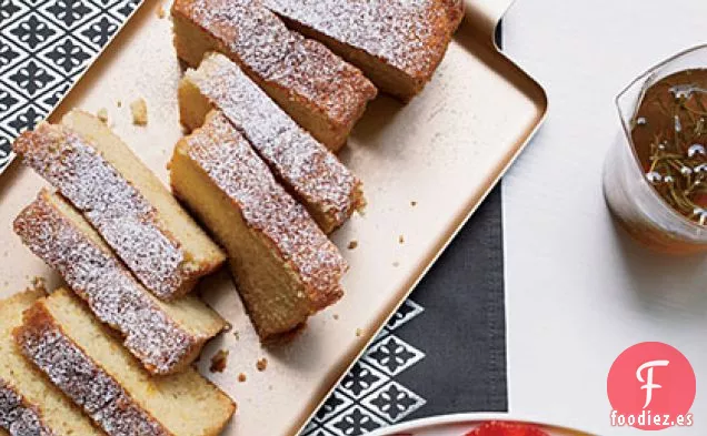 Panes de Pastel de Suero de Mantequilla con Aroma a Naranja