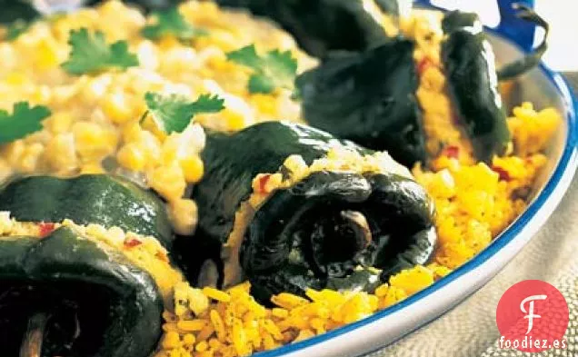 Chiles con Relleno de Tamal de Maíz