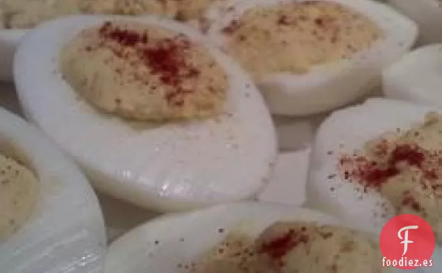 Huevos Rellenos de Pluma