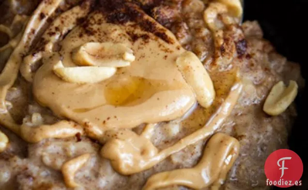Harina de Avena de Plátano Con Mantequilla de Maní Temprano en la Mañana