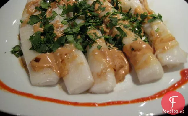 Rollos De Fideos De Arroz Chino Con Mantequilla De Maní