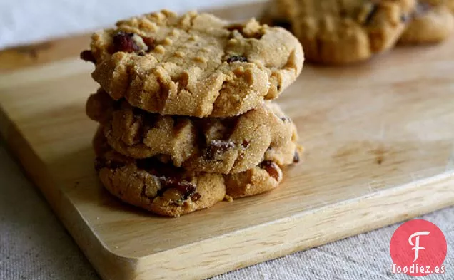 Galletas de Mantequilla de Maní y Tocino