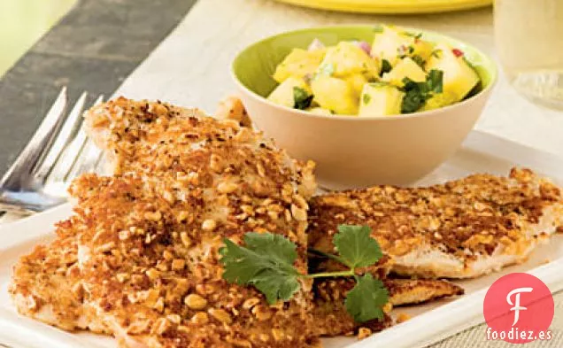 Pollo con Costra de Maní con Salsa de Piña