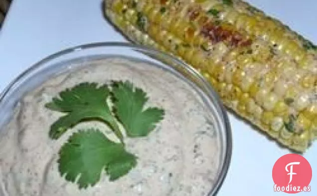 Maíz salteado en la Mazorca Con Untar de Chile, Lima y Cilantro