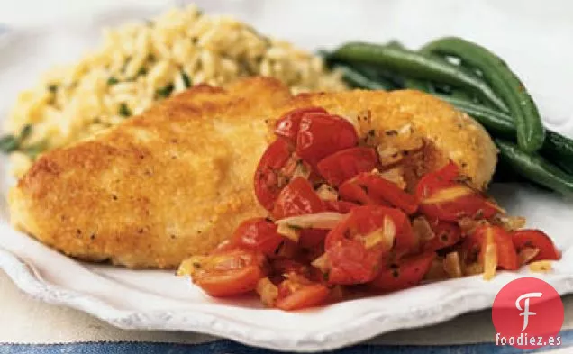 Paillards de Pollo a la Parmesana con Salsa de Tomate Cherry