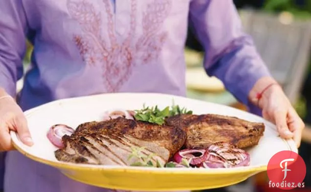 Carne de Res Salada a la Parrilla o Bistec de Costado