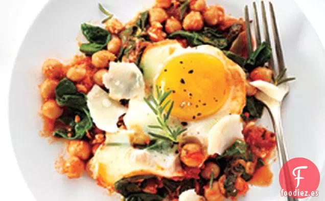 Huevos con Garbanzos, Espinacas y Tomate