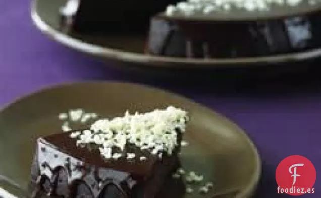 Pastel de Trufa de Chocolate Triple Ghirardelli® 