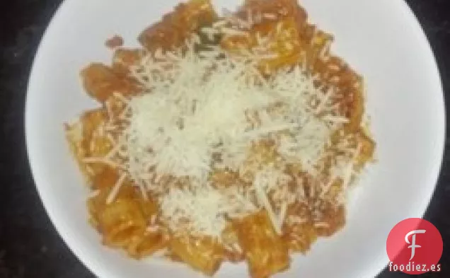 Pasta Rigatoni con Chorizo