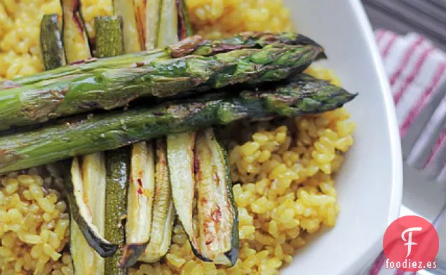 Espárragos Y Calabacines Arroz Con Azafrán
