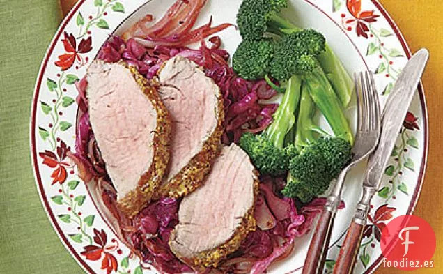 Lomo de Cerdo con Col Agridulce
