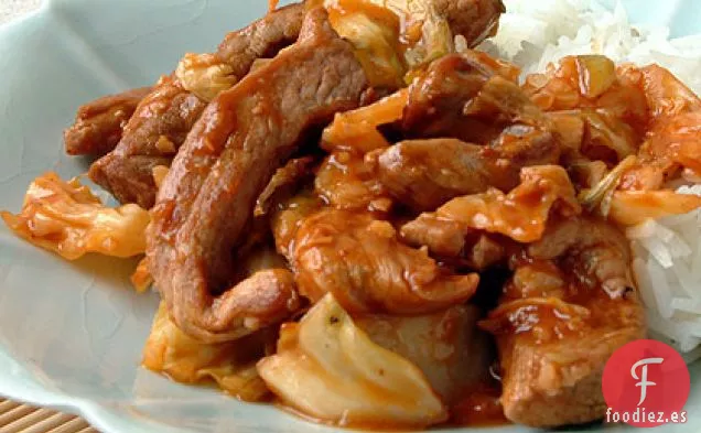 Cerdo Agridulce con Repollo