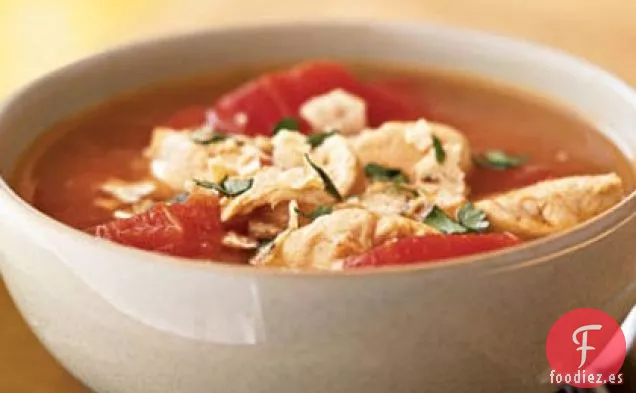 Sopa de Tortilla de Pollo con Chipotle