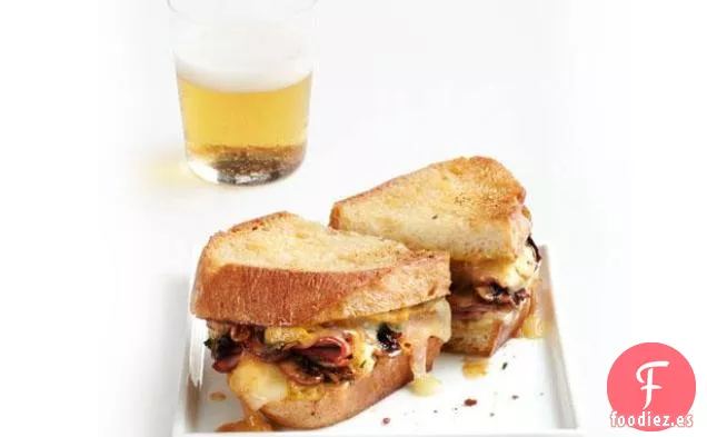 Bocadillos de Jamón, Queso y Setas a la Brasa