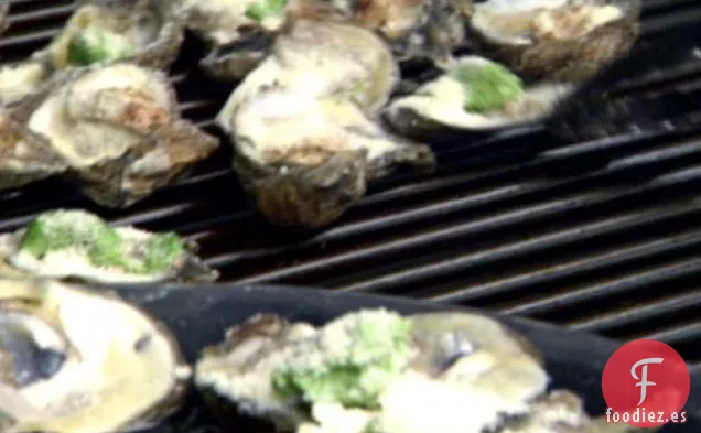 Ostras con Mantequilla de Espinacas al Horno