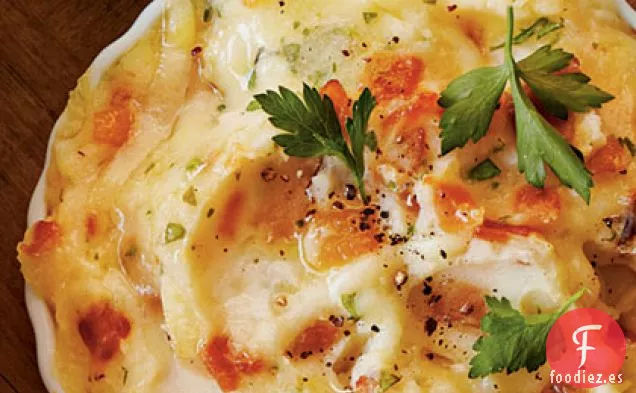 Horneado de Puré de Patata Y Cebolla Caramelizada