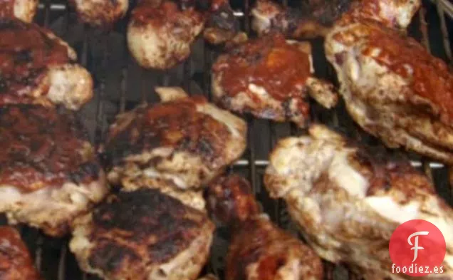 Pollo a la Barbacoa Bourbon con Dieciséis Especias