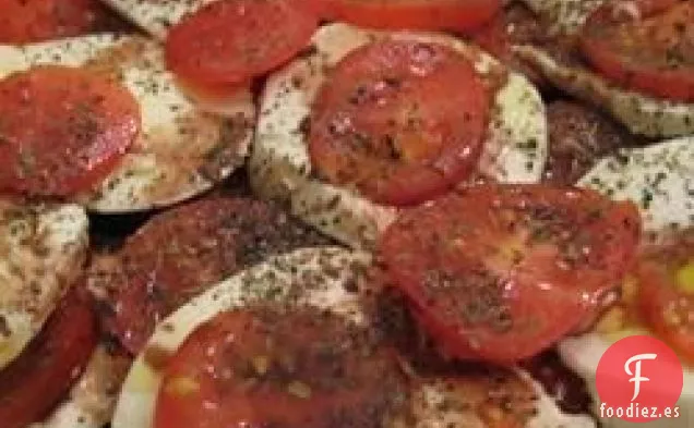 Ensalada de Mozzarella de Tomate con Reducción Balsámica