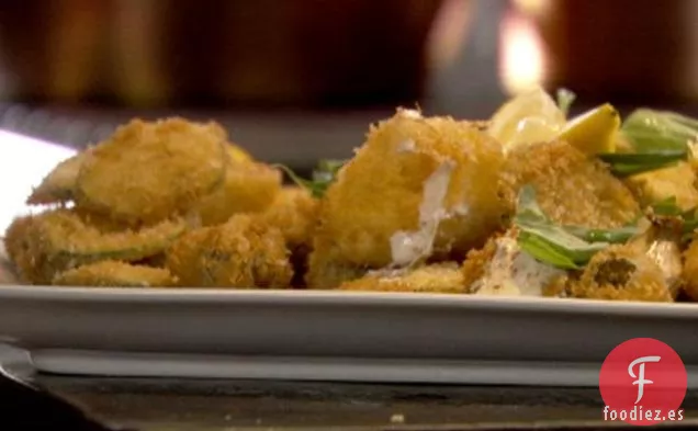 Mozzarella Frita, Calabacín, Albahaca y Aceitunas Verdes