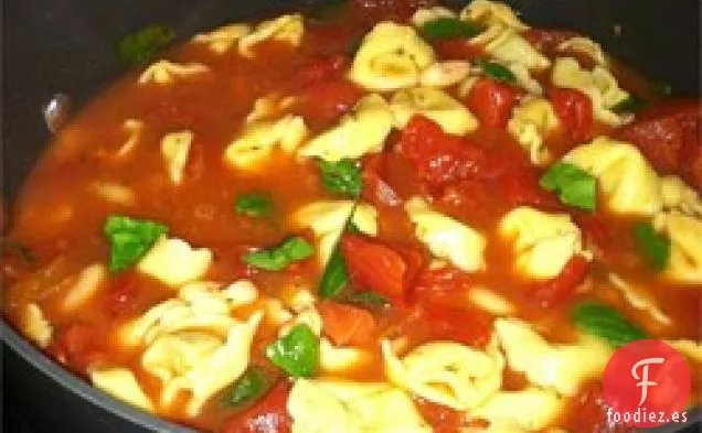 Sopa de Tortellini Simple
