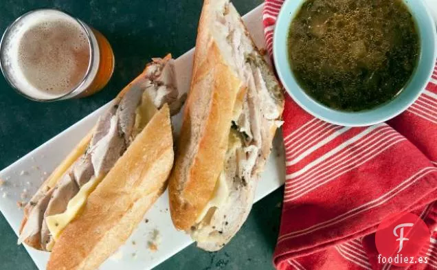 Dip de Pavo Asado con Gruyere Derretido