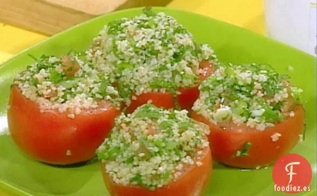 Tomates Rellenos de Ensalada de Tabulé