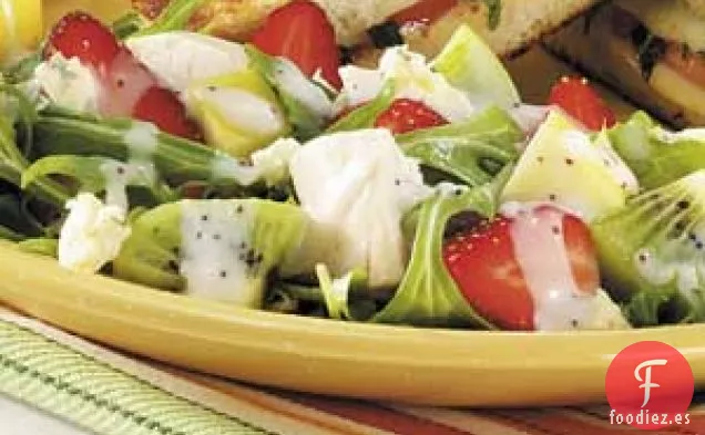 Ensalada de Pollo con Fresas