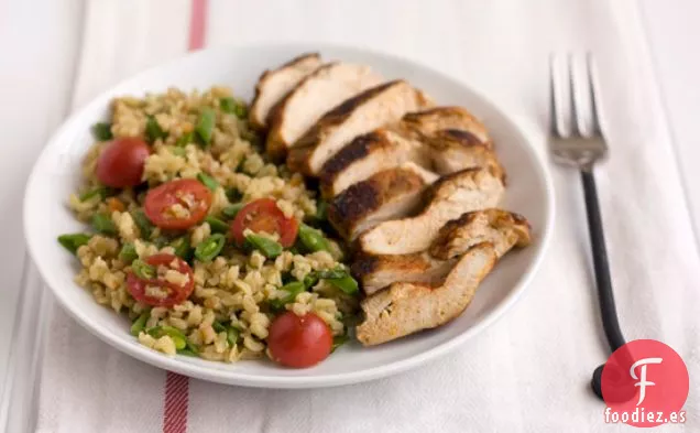 Pollo Con Especias Con Ensalada De Cuscús