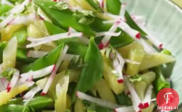 Ensalada De Guisantes A Presión Con Rábano Y Lima