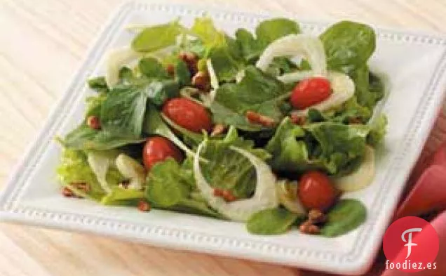 Ensalada de Rúcula con Nueces Azucaradas