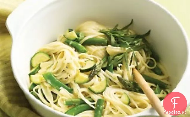 Linguini Con Verduras De Primavera