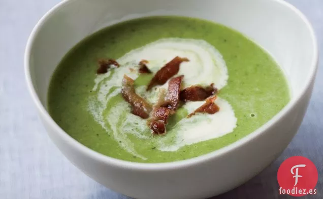 Sopa de Guisantes de Primavera Fría