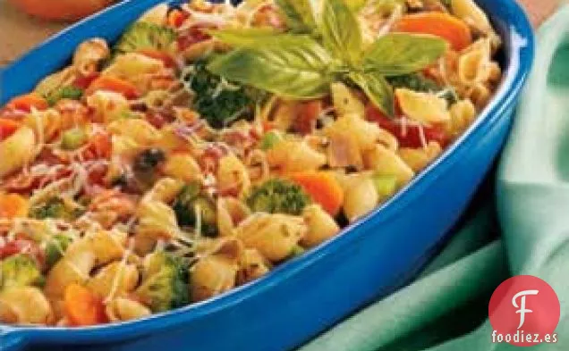 Pasta con Tocino y Verduras