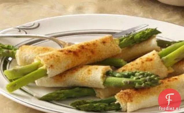Rollitos de Espárragos Con Queso