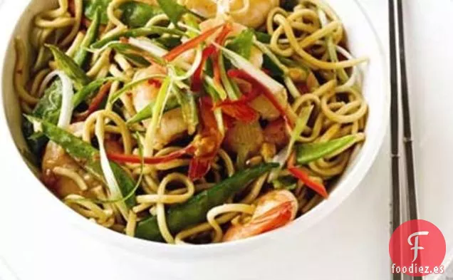Fideos De Gambas Con Aderezo De Maní