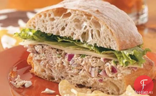 Sándwiches de Ensalada de Atún Fiesta