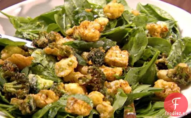 Ensalada de Brócoli al Parmesano y Coliflor