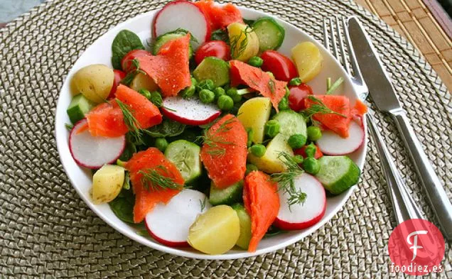 Ensalada de Salmón Ahumado del Mercado