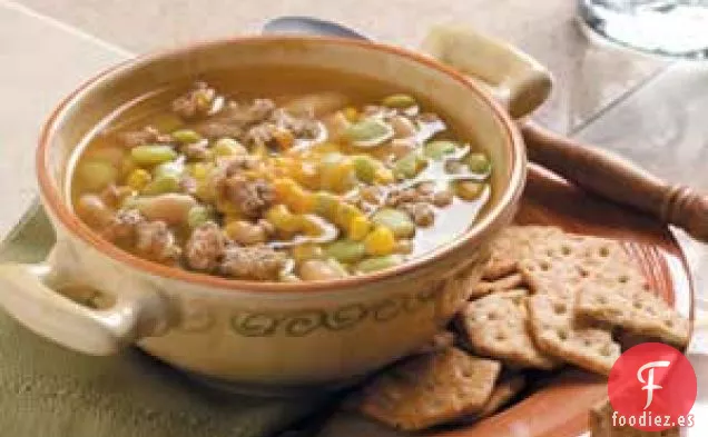 Sopa de Frijoles y Pavo