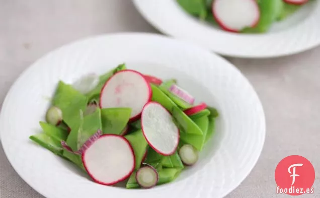 Receta De Csa Box#2: Ensalada De Guisantes De Nieve, Rábano Y Cebolleta