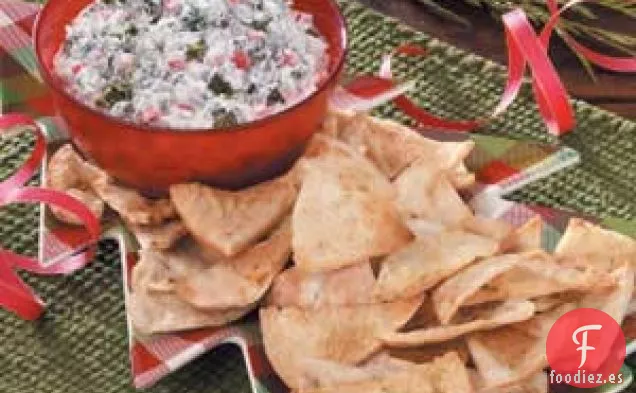 Salsa de Espinacas con Chips de Pita Cajún