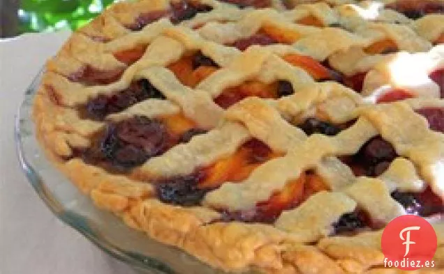 El Verano está Aquí Tarta Triple de Melocotón y Bayas