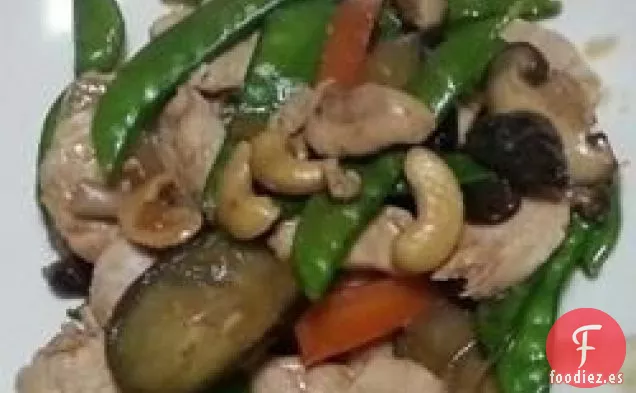 Salteado de Pollo con Aguacate