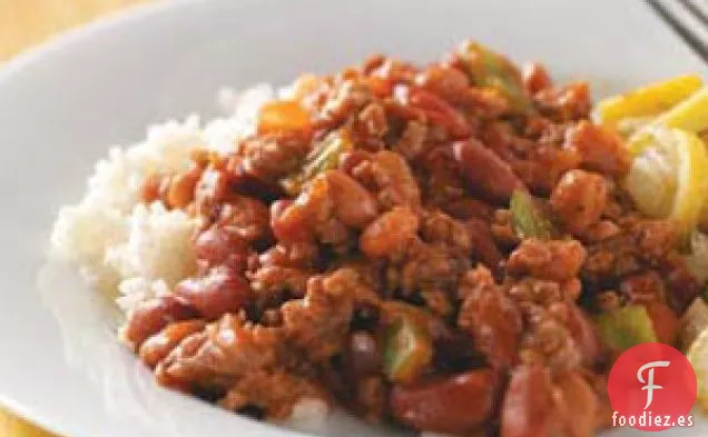 Frijoles Rojos Abundantes y Arroz