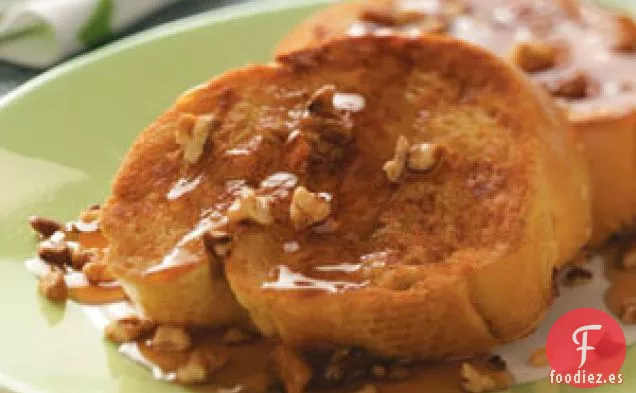 Tostadas Francesas con Mantequilla y Nueces Pecanas