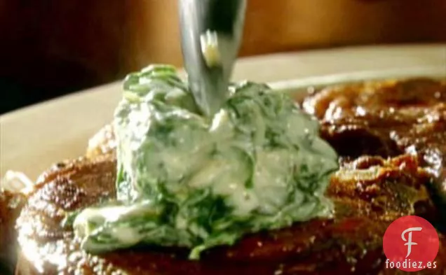 Chuletón de Vaquero Asado a la Sartén con Crema de Acelgas