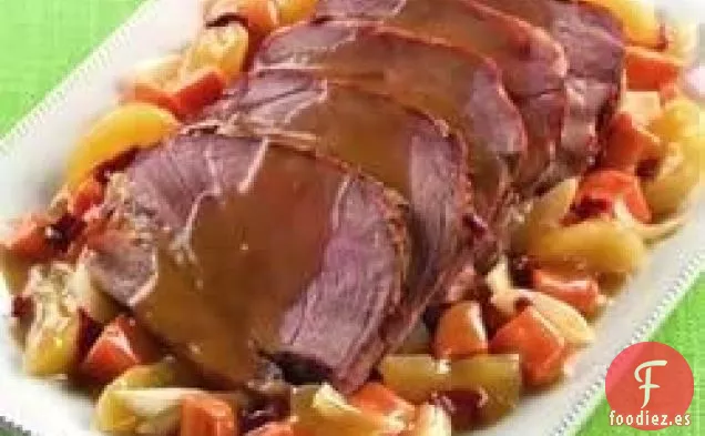 Cerdo en Olla de Cocción Lenta con Manzana Dulce y Caliente