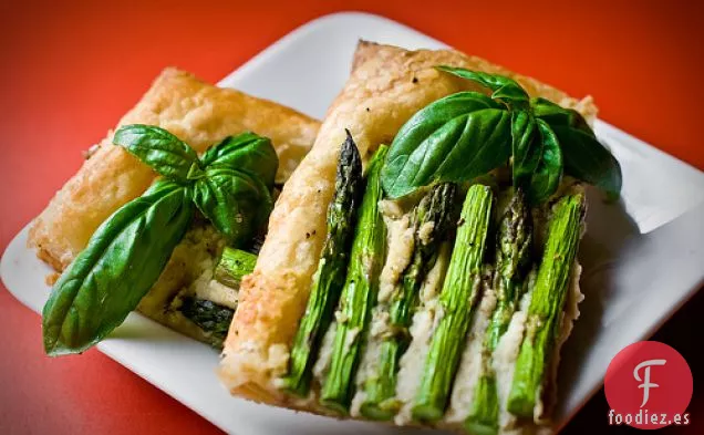 Tarta De Pesto De Espárragos Y Frijoles Blancos