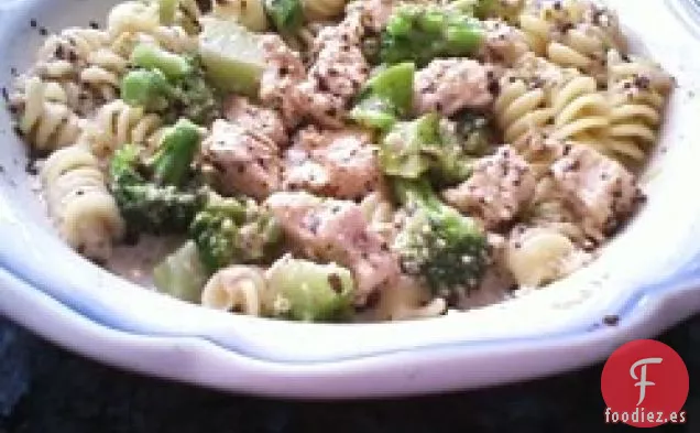 Pollo con Albahaca y Pasta